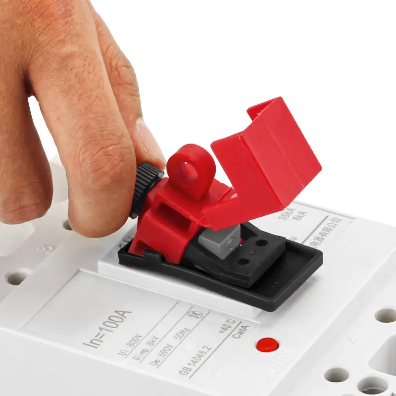 Clamp-On Circuit Breaker Lockout  D11-13
