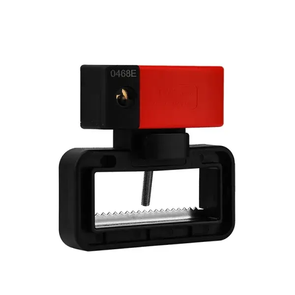 Self-locking Large Molded Case Circuit Breaker Lockout - Image 4