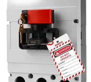 Self-locking Large Molded Case Circuit Breaker Lockout